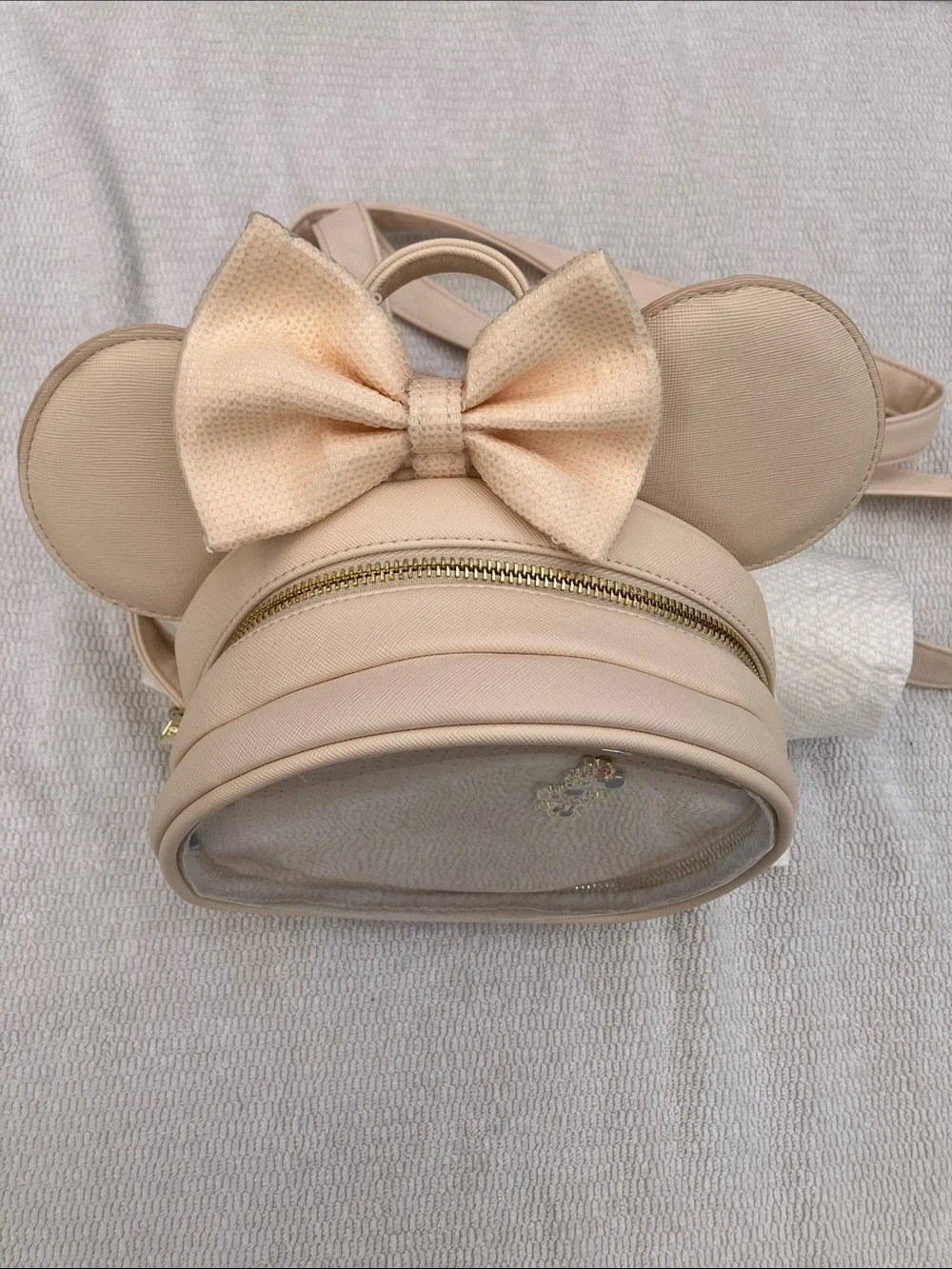 NWOT Disney + Loungefly Minnie Mouse Pin Collector Mini Backpack